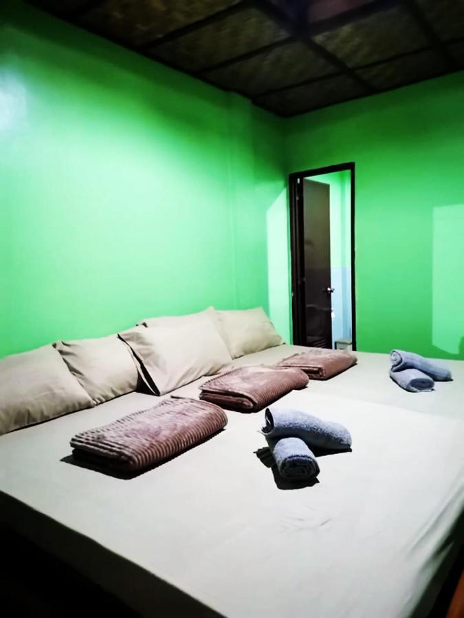 In-N-Out Hostel Siquijor Εξωτερικό φωτογραφία
