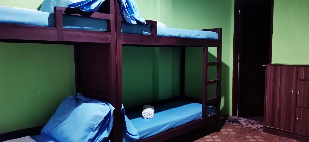 In-N-Out Hostel Siquijor Εξωτερικό φωτογραφία