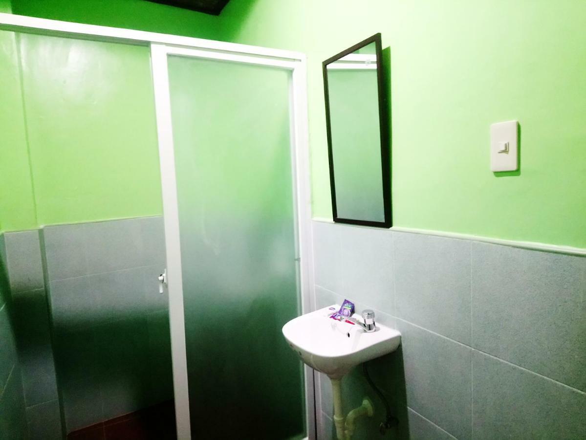 In-N-Out Hostel Siquijor Εξωτερικό φωτογραφία